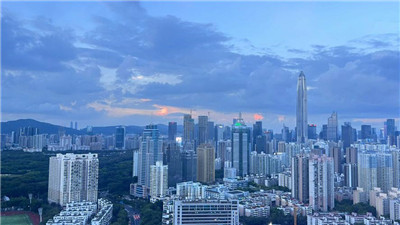 百花丛中过，片叶不沾身：一个流传千年的典故与它的现代启示